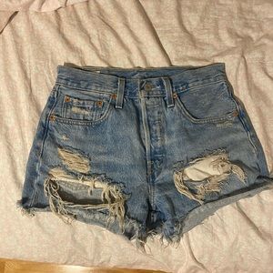 Levi’s shorts